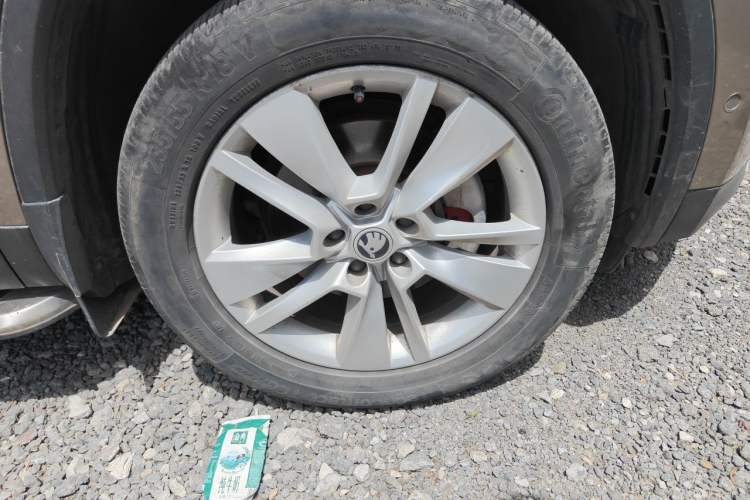 Used Skoda Kodiaq 2019 TSI330 5-Seat Two-Wheel Drive Luxury Enjoyment Edition China V Standard Right Front Wheel Hub