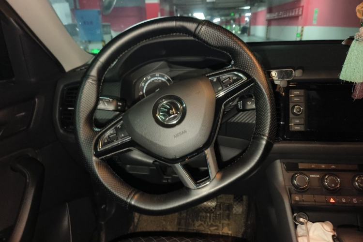 Used Skoda Kodiaq 2019 Restyled TSI330 5-Seater Two-Wheel Drive Standard Version China VI Steering Wheel