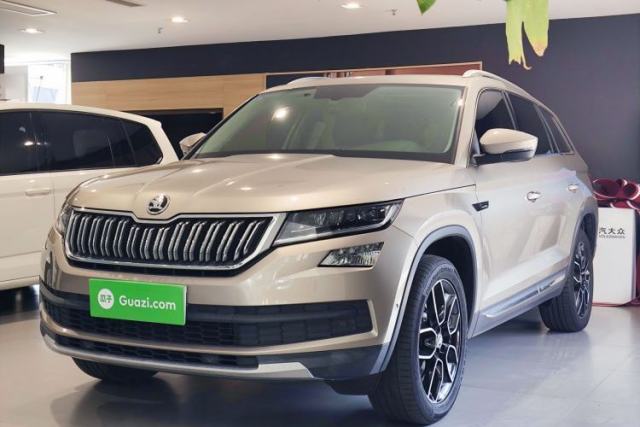 Used Skoda Kodiaq 2019 Facelifted TSI330 7-Seater Two-Wheel-Drive Luxury Enjoyment Edition China VI Standard