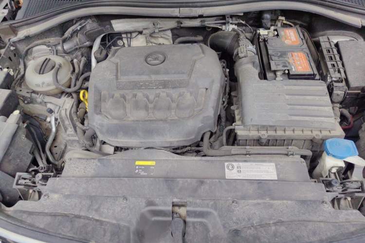 Used Skoda Kodiaq 2019 TSI330 5-Seat Two-Wheel Drive Luxury Enjoyment Edition China VI Standard Engine Bay