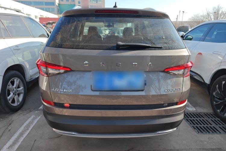 Used Skoda Kodiaq 2019 Facelifted TSI330 5-Seater Two-Wheel-Drive Luxury Enjoyment Edition China VI Standard Exterior 4
