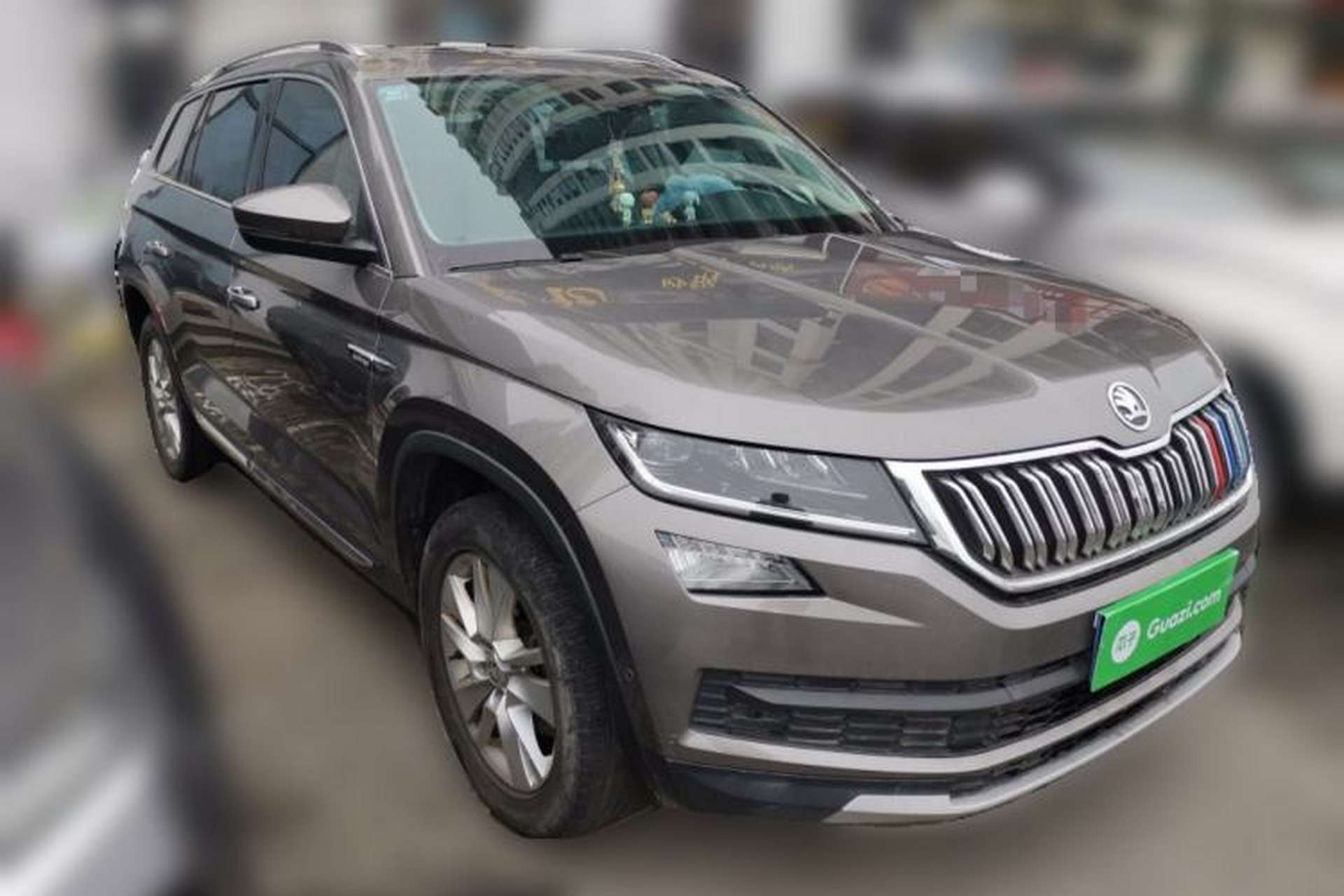 Used Skoda Kodiaq 2019 Facelifted TSI330 7-Seater Two-Wheel-Drive Luxury Enjoyment Edition China VI Standard Front Right 45 Deg
