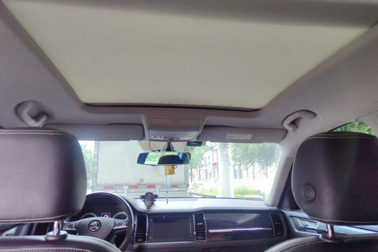 Used Skoda Kodiaq 2019 TSI330 5-Seat Two-Wheel Drive Luxury Enjoyment Edition China VI Standard Headliner