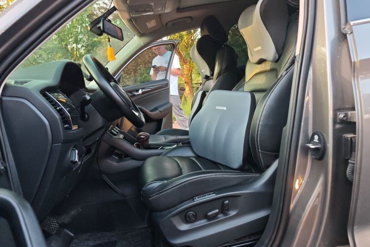 Used Skoda Kodiaq 2019 Facelifted TSI330 7-Seater Two-Wheel-Drive Luxury Enjoyment Edition China VI Standard Left Front Seat