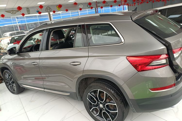 Used Skoda Kodiaq 2019 Facelifted TSI380 7-Seater All-Wheel-Drive Flagship Version China VI Standard Left Side