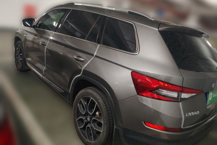 Used Skoda Kodiaq 2019 Facelifted TSI330 7-Seater Two-Wheel-Drive Luxury Enjoyment Edition China VI Standard Rear Left 45 Deg