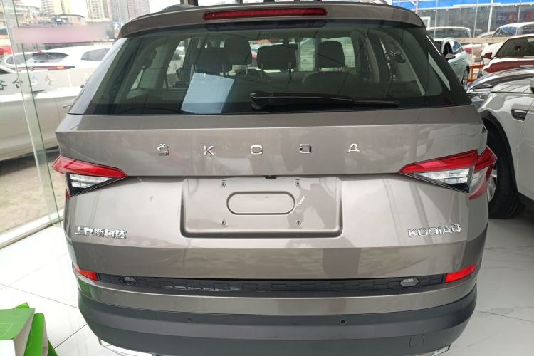 Used Skoda Kodiaq 2019 Facelifted TSI380 7-Seater All-Wheel-Drive Flagship Version China VI Standard Rear