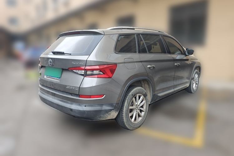 Used Skoda Kodiaq 2019 TSI330 7-Seater Two-Wheel-Drive Comfort Edition China V Standard Rear Right 45 Deg