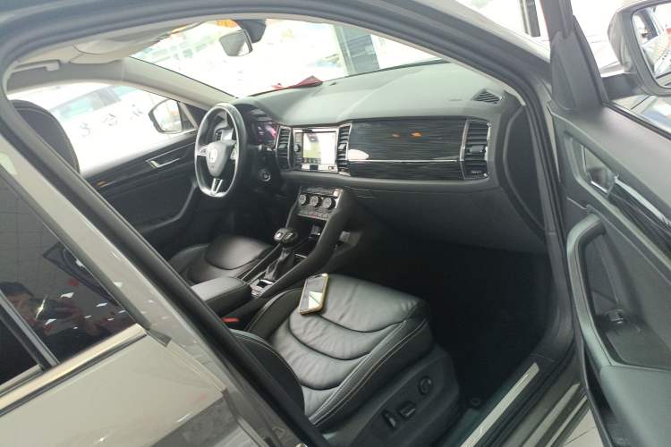 Used Skoda Kodiaq 2019 Facelifted TSI380 7-Seater All-Wheel-Drive Flagship Version China VI Standard Right Front Seat