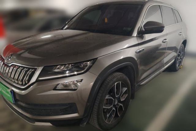 Used Skoda Kodiaq 2019 Facelifted TSI330 7-Seater Two-Wheel-Drive Luxury Enjoyment Edition China VI Standard