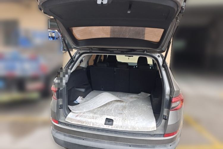 Used Skoda Kodiaq 2019 TSI330 7-Seater Two-Wheel-Drive Comfort Edition China V Standard Trunk