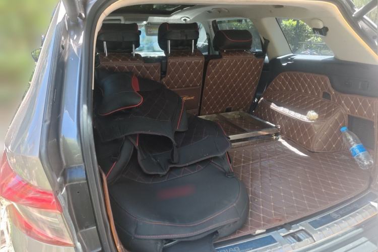 Used Skoda Kodiaq 2019 Facelifted TSI330 7-Seater Two-Wheel-Drive Luxury Enjoyment Edition China VI Standard Trunk