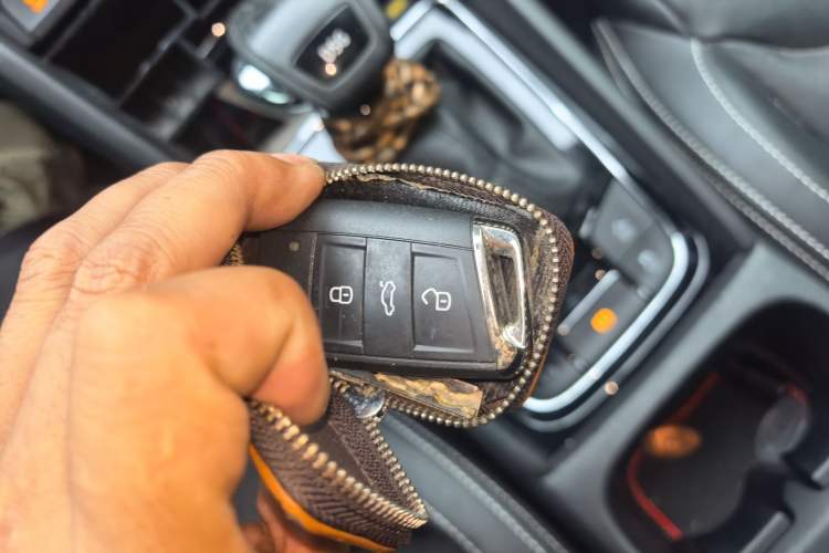Used Skoda Kodiaq 2019 TSI380 7-Seater Four-Wheel Drive Luxury Enjoyment Edition China V Standard Vehicle Key