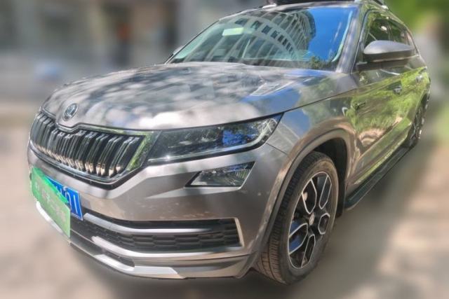 Used Skoda Kodiaq 2019 Facelifted TSI330 7-Seater Two-Wheel-Drive Luxury Enjoyment Edition China VI Standard