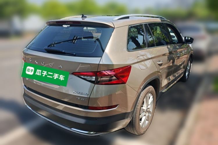 Used Skoda Kodiaq 2019 Facelifted TSI330 5-Seater Two-Wheel-Drive Luxury Enjoyment Edition China VI Standard Rear Right 45 Deg