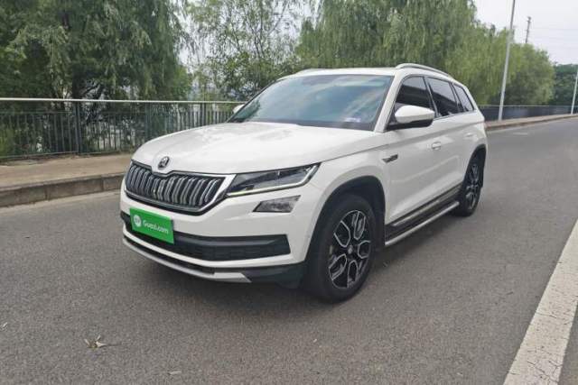 Used Skoda Kodiaq 2019 Facelifted TSI330 7-Seater Two-Wheel-Drive Luxury Enjoyment Edition China VI Standard