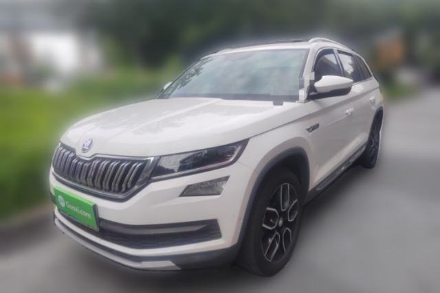 Used Skoda Kodiaq 2019 Facelifted TSI330 7-Seater Two-Wheel-Drive Luxury Enjoyment Edition China VI Standard