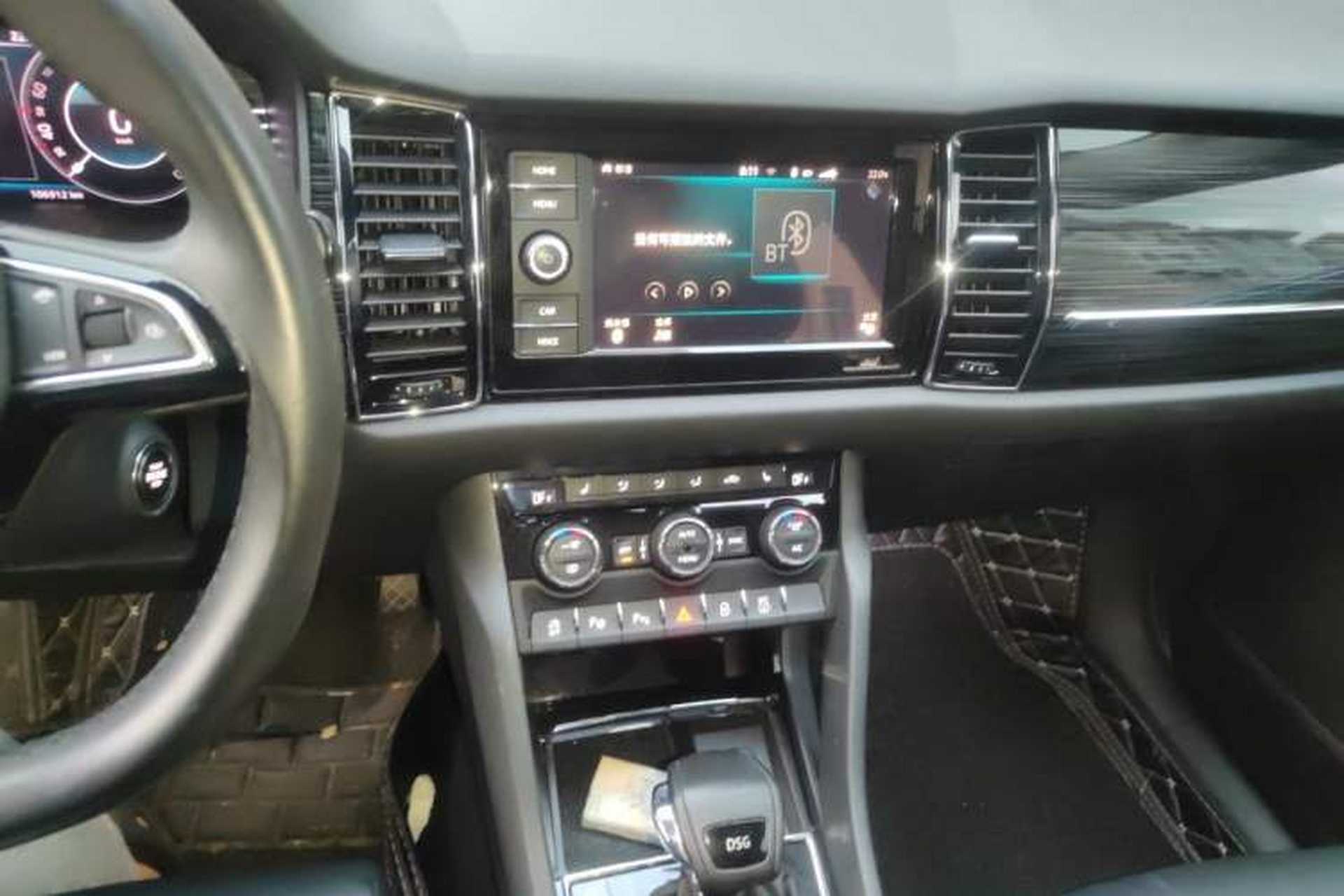 Used Skoda Kodiaq 2019 Facelifted TSI330 5-Seater Two-Wheel-Drive Luxury Enjoyment Edition China VI Standard Audio And AC Panel