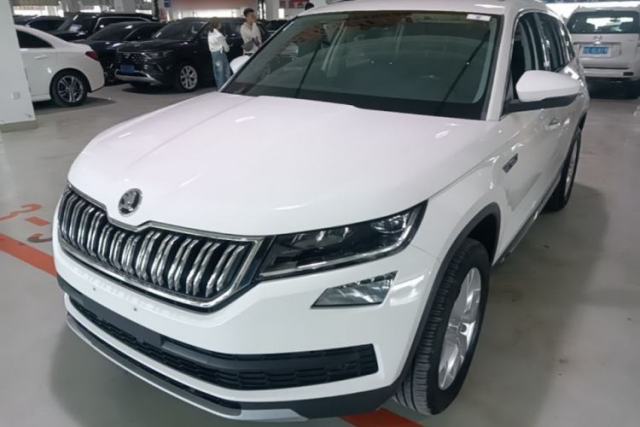 Used Skoda Kodiaq 2019 Facelifted TSI330 5-Seater Two-Wheel-Drive Luxury Enjoyment Edition China VI Standard