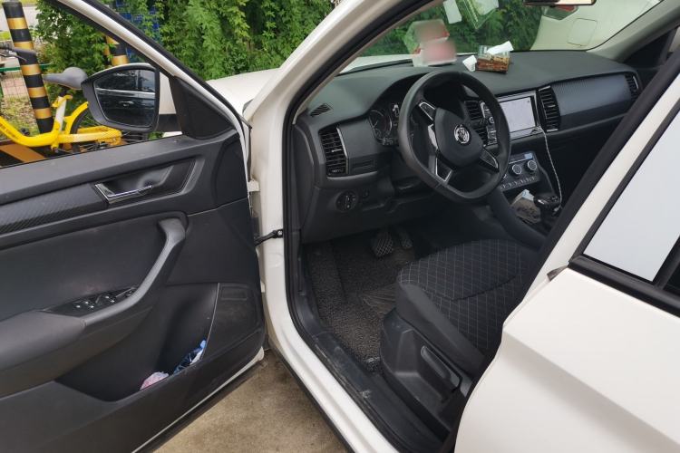 Used Skoda Kodiaq 2019 Restyled TSI330 5-Seater Two-Wheel Drive Standard Version China VI Driver Seat