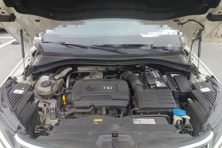 Used Skoda Kodiaq 2019 TSI380 7-Seater Four-Wheel-Drive Flagship Model China VI Standard Engine Bay