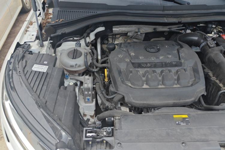 Used Skoda Kodiaq 2019 Facelifted TSI330 5-Seater Two-Wheel-Drive Luxury Enjoyment Edition China VI Standard Engine Bay Right