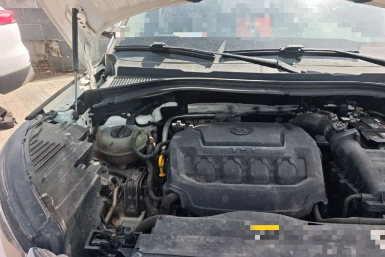 Used Skoda Kodiaq 2019 Facelifted TSI330 7-Seater Two-Wheel-Drive Luxury Enjoyment Edition China VI Standard Engine Bay Right