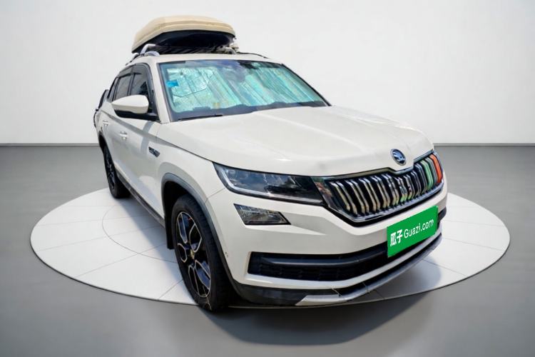 Used Skoda Kodiaq 2019 Facelifted TSI330 7-Seater Two-Wheel-Drive Luxury Enjoyment Edition China VI Standard Exterior 2