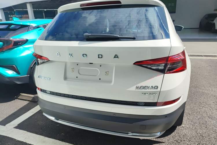 Used Skoda Kodiaq 2019 Facelifted TSI330 5-Seater Two-Wheel-Drive Luxury Enjoyment Edition China VI Standard Exterior 4