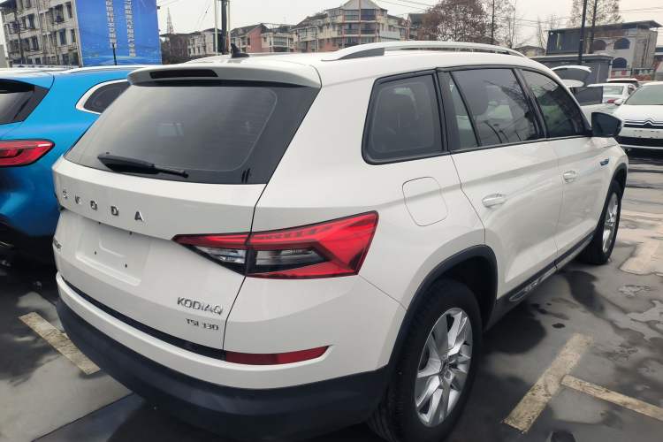 Used Skoda Kodiaq 2019 Restyled TSI330 7-Seater Two-Wheel Drive Comfort Edition China VI Standard Exterior 5