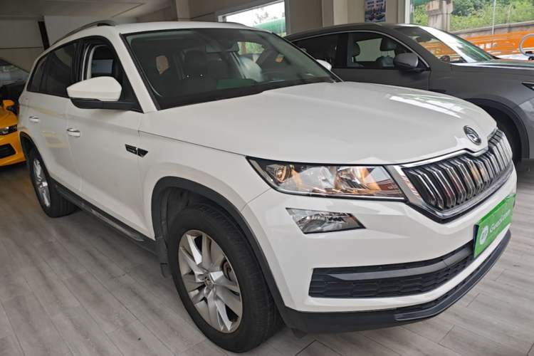 Used Skoda Kodiaq 2019 Restyled TSI330 5-Seater Two-Wheel Drive Comfort Version China VI Standard Front Right 45 Deg