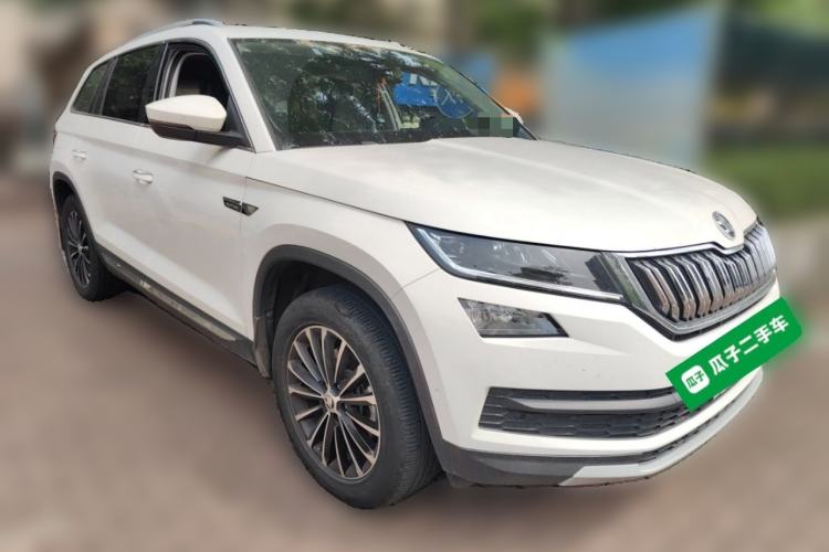 Used Skoda Kodiaq 2019 Facelifted TSI330 5-Seater Two-Wheel-Drive Luxury Enjoyment Edition China V Emission Standard Front Right 45 Deg
