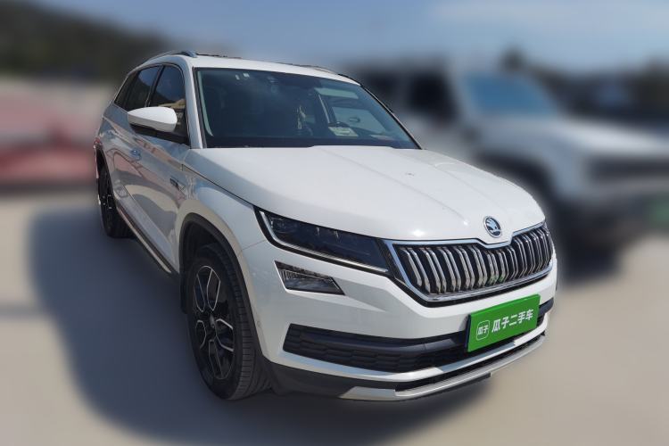 Used Skoda Kodiaq 2019 Facelifted TSI330 5-Seater Two-Wheel-Drive Luxury Enjoyment Edition China VI Standard Front Right 45 Deg