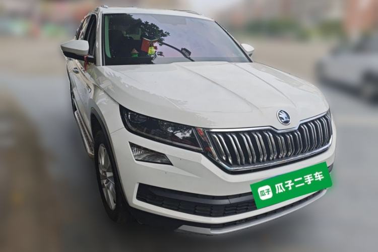 Used Skoda Kodiaq 2019 Facelifted TSI330 5-Seater Two-Wheel-Drive Luxury Enjoyment Edition China VI Standard Front Right 45 Deg