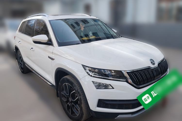 Used Skoda Kodiaq 2019 Facelifted TSI380 7-Seater All-Wheel-Drive Flagship Version China VI Standard Front Right 45 Deg