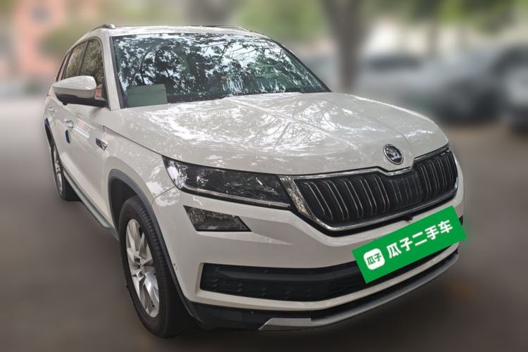 Used Skoda Kodiaq 2019 Facelifted TSI330 5-Seater Two-Wheel-Drive Luxury Enjoyment Edition China VI Standard Front Right 45 Deg