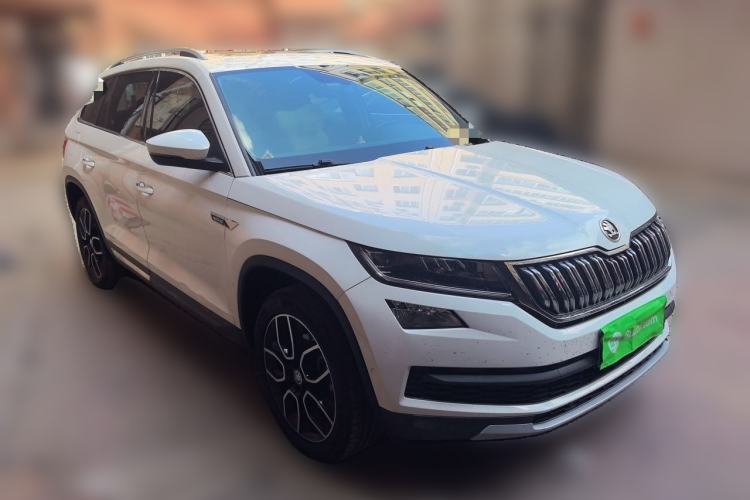 Used Skoda Kodiaq 2019 TSI380 7-Seater Four-Wheel Drive Luxury Enjoyment Edition China V Standard Front Right 45 Deg