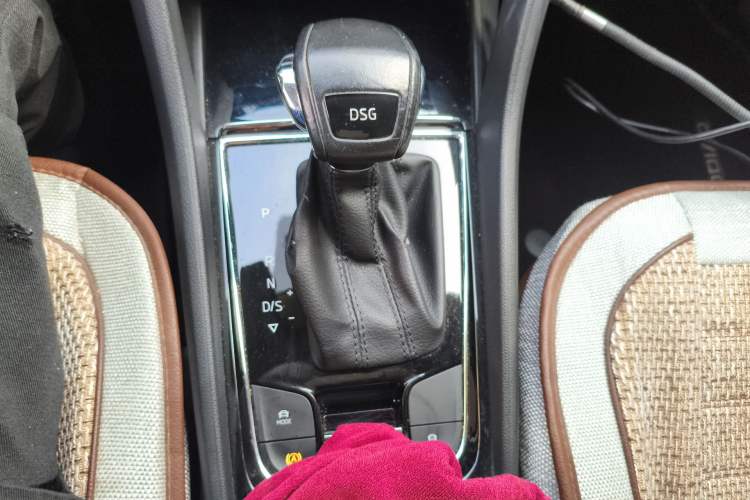 Used Skoda Kodiaq 2019 TSI330 5-Seat Two-Wheel Drive Luxury Enjoyment Edition China V Standard Gear Lever