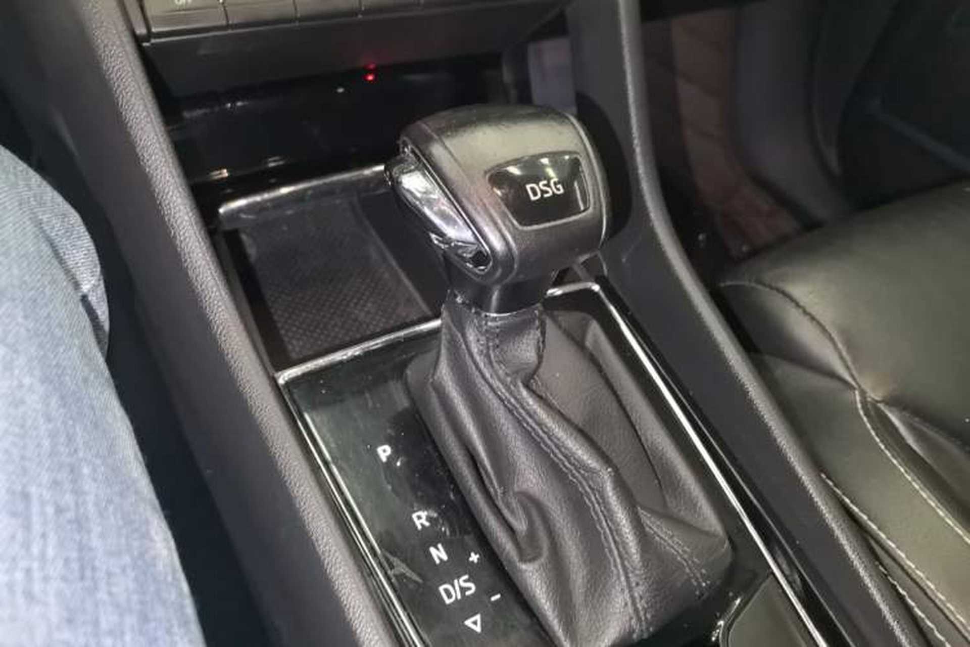Used Skoda Kodiaq 2019 Facelifted TSI330 5-Seater Two-Wheel-Drive Luxury Enjoyment Edition China V Emission Standard Gear Lever