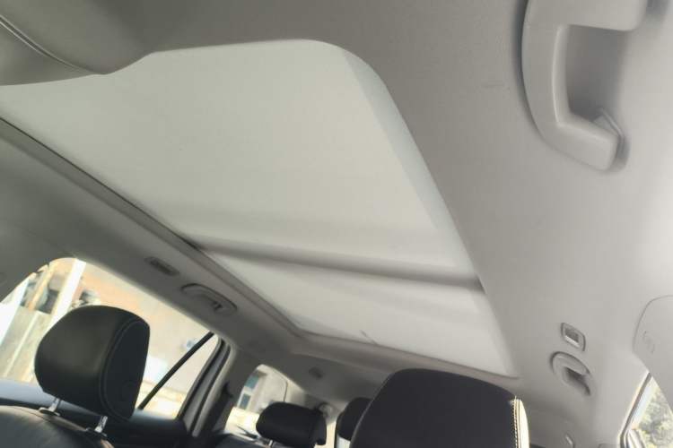 Used Skoda Kodiaq 2019 Facelifted TSI380 7-Seater All-Wheel-Drive Luxury Enjoyment Edition China VI Standard Headliner