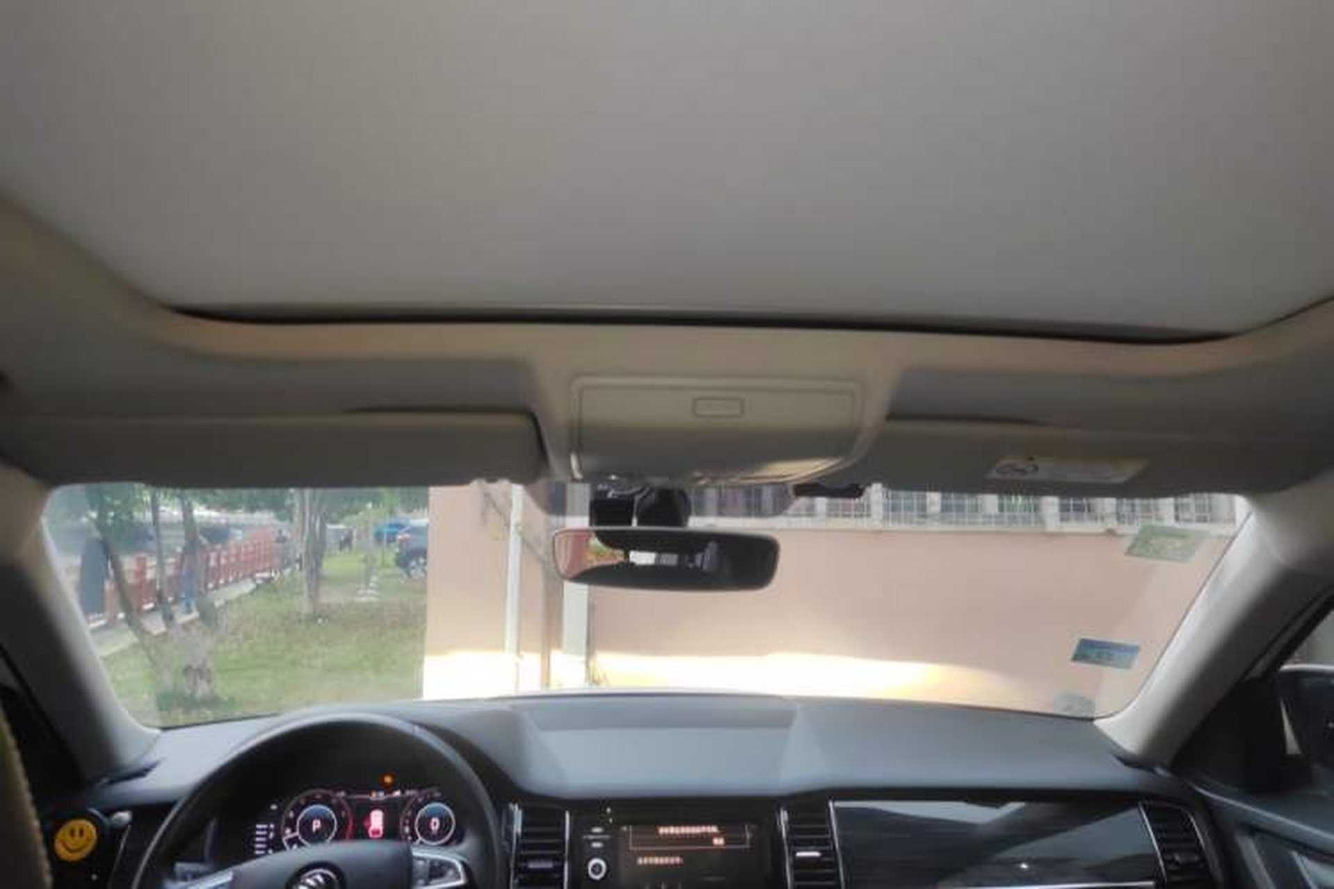 Used Skoda Kodiaq 2019 Facelifted TSI330 5-Seater Two-Wheel-Drive Luxury Enjoyment Edition China VI Standard Headliner