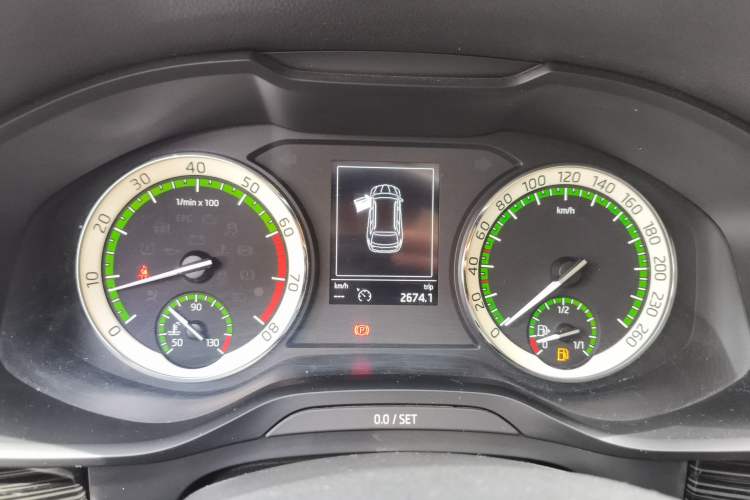 Used Skoda Kodiaq 2019 TSI330 5-Seat Two-Wheel Drive Luxury Enjoyment Edition China V Standard Instrument Cluster