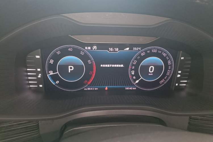 Used Skoda Kodiaq 2019 Facelifted TSI330 7-Seater Two-Wheel-Drive Luxury Enjoyment Edition China VI Standard Instrument Cluster