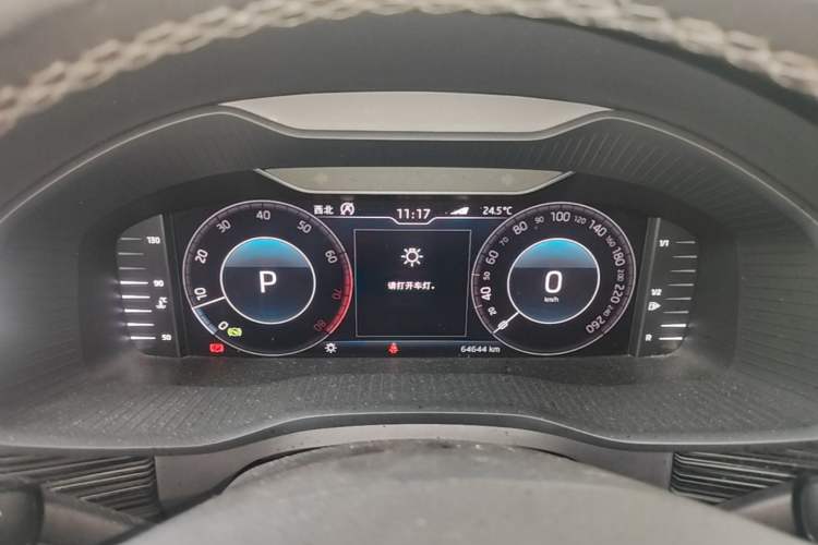 Used Skoda Kodiaq 2019 Facelifted TSI330 5-Seater Two-Wheel-Drive Luxury Enjoyment Edition China VI Standard Instrument Cluster