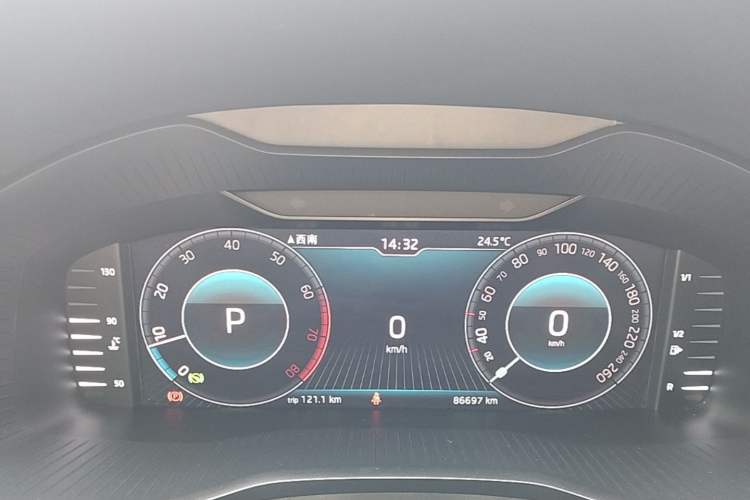 Used Skoda Kodiaq 2019 Restyled TSI330 7-Seater Two-Wheel Drive Comfort Edition China VI Standard Instrument Cluster