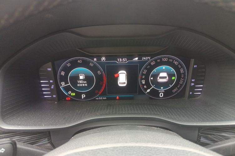 Used Skoda Kodiaq 2019 TSI380 7-Seater Four-Wheel-Drive Flagship Model China VI Standard Instrument Cluster