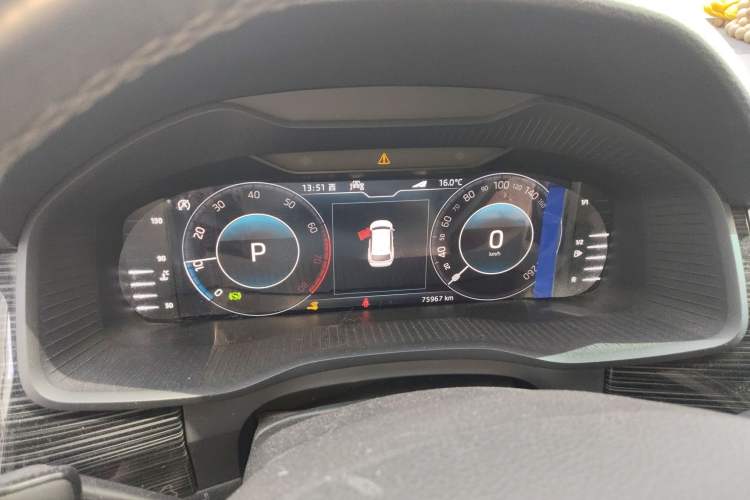 Used Skoda Kodiaq 2019 Facelifted TSI380 7-Seater All-Wheel-Drive Flagship Version China VI Standard Instrument Cluster