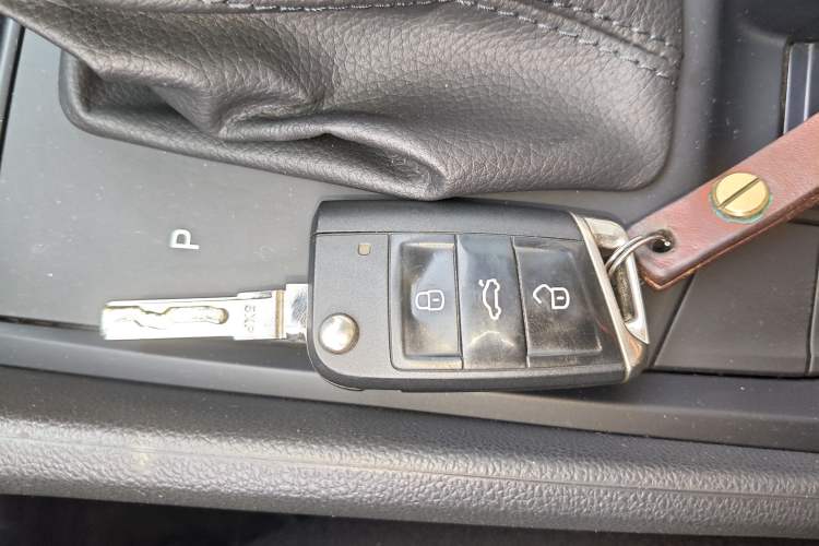 Used Skoda Kodiaq 2019 Restyled TSI330 5-Seater Two-Wheel Drive Standard Version China VI Interior 1