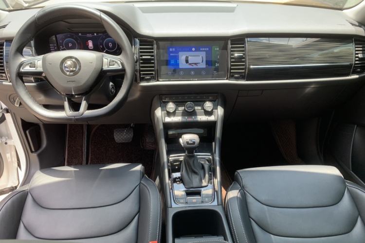 Used Skoda Kodiaq 2019 TSI330 5-Seat Two-Wheel Drive Luxury Enjoyment Edition China V Standard Interior 3