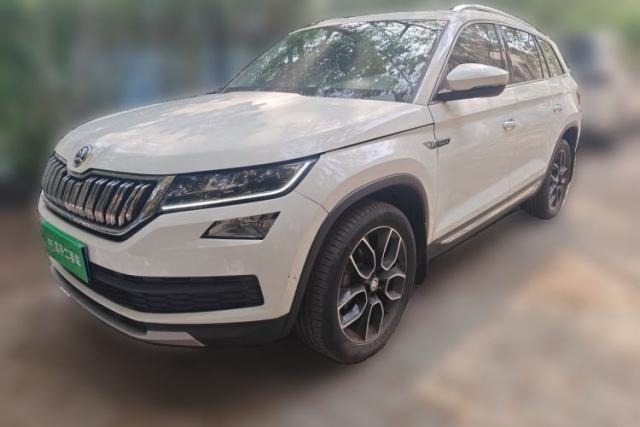 Used Skoda Kodiaq 2019 Facelifted TSI330 7-Seater Two-Wheel-Drive Luxury Enjoyment Edition China VI Standard